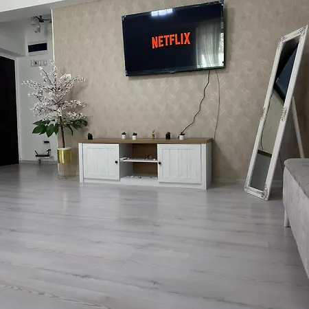 In Regim Apartment