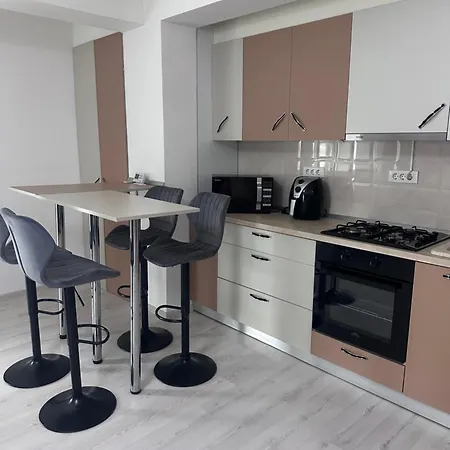 In Regim Apartment *