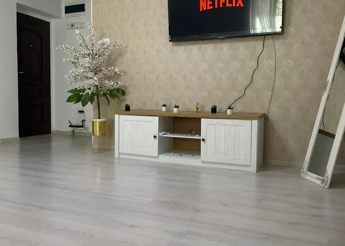 Апартаменти In Regim *